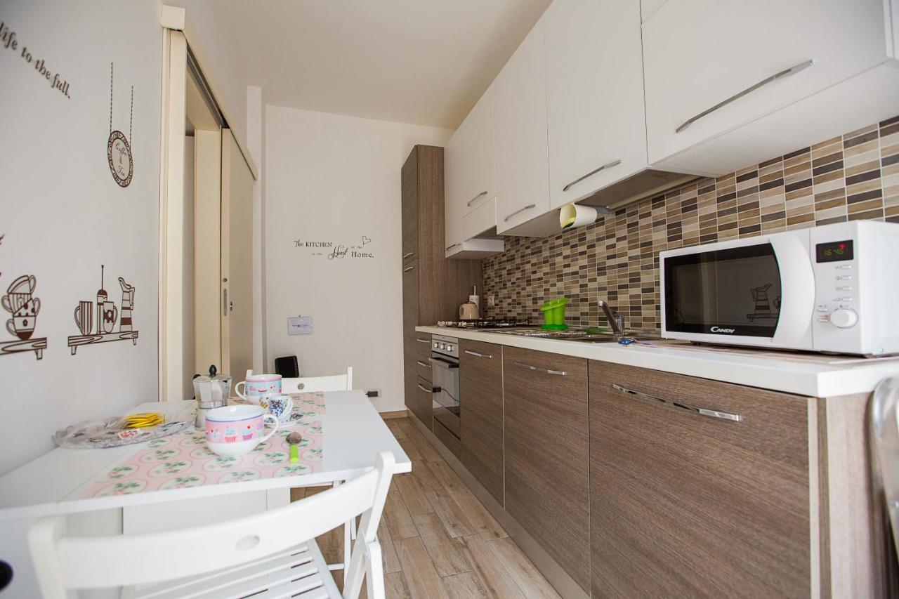 Lorenteggio Studio Apt Mailand Exterior foto